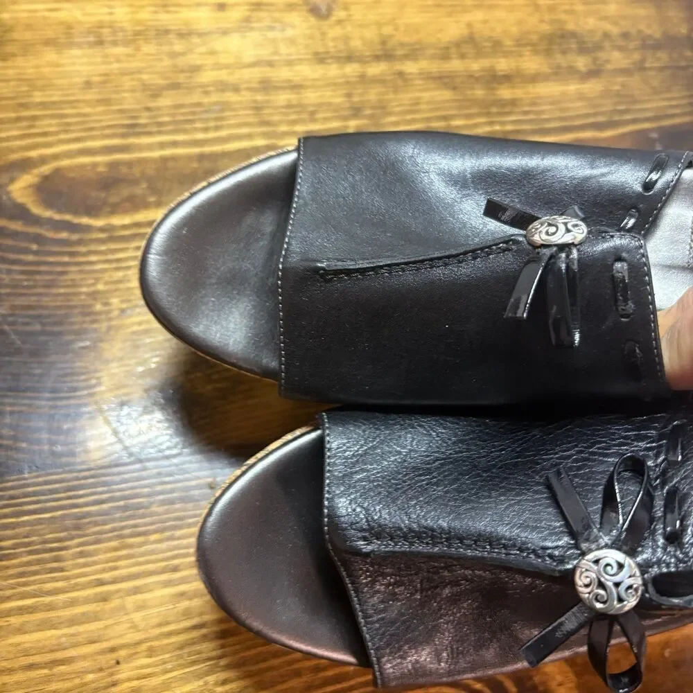 Brighton Shore Black Wedges Size‎ 6